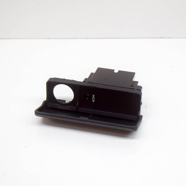 XVO500020 - LR DISCOVERY 4 L319 Audio Module Cutting Plates Bezel XVO500020 New