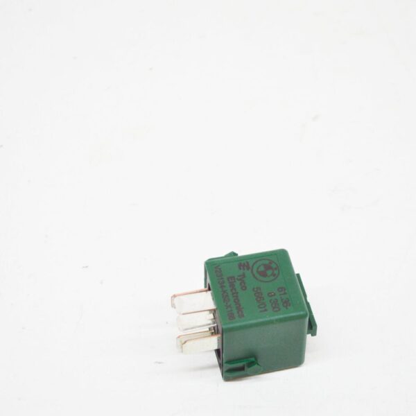 YWB000140 - LR RANGE ROVER III L322 steering wheel heater relay YWB000140 NEW ORIGINAL