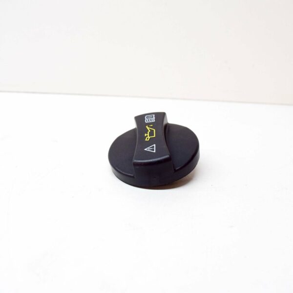A0000101285 - NEW MERCEDES BENZ ML W163 ENGINE OIL FILLER CAP A0000101285 ORIGINAL