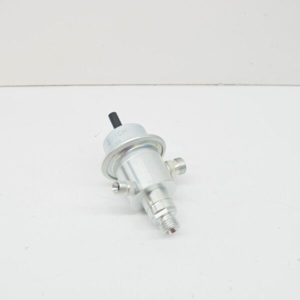 A0000780392 - NEW MB E-CLASS W124 FUEL PRESSURE REGULATOR A0000780392 3.0 PETROL ORIGINAL