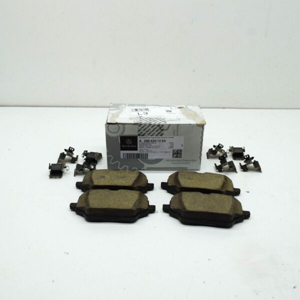 A0004207203 - NEW MERCEDES-BENZ GLE W167 REAR BRAKE PADS SET A0004207203 ORIGINAL