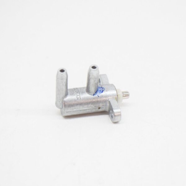 A0004600284 - Mercedes-Benz Saloon W123 Vacuum Valve A0004600284 3.0 Diesel NEW GENUINE