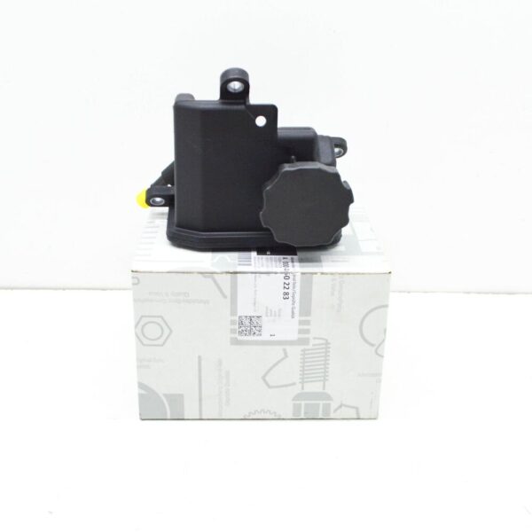 A0004602283 - NEW MB M-CLASS W166 ML350 POWER STEERING RESERVOIR TANK A0004602283