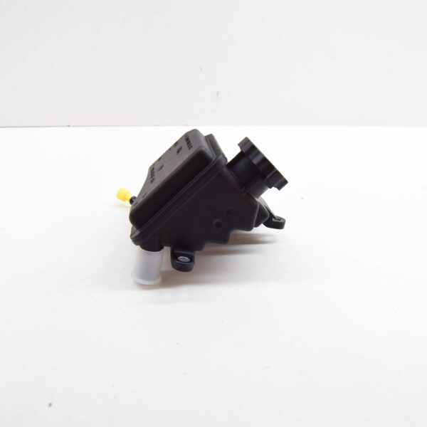 A0004602883 - Mercedes Benz Viano W639 Power Steering Reservoir A0004602883 NEW