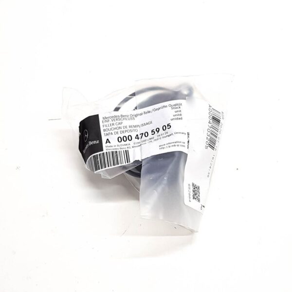 A0004703205 - MERCEDES-BENZ SPRINTER 906 Fuel Filler Cap A0004705905 NEW GENUINE