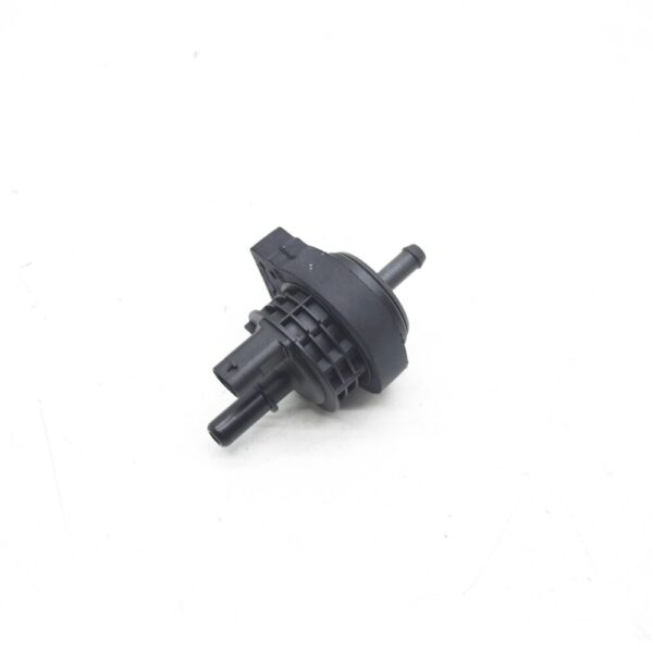A000470370064 - NEW MB CLA COUPE C118 VAPOR CANISTER PURGE VALVE A000470370064 ORIGINAL