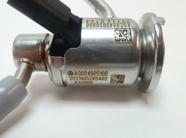 A0004905100 - NEW MERCEDES-BENZ GLE W167 ADBLUE INJECTION NOZZLE A0004905100 ORIGINAL