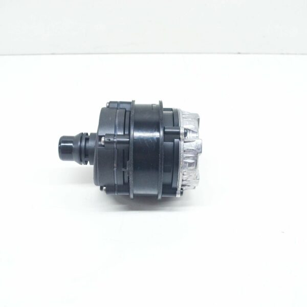 A0005002686 - NEW MERCEDES-BENZ C-CLASS W205 ADDITIONAL WATER PUMP A0005002686 OEM