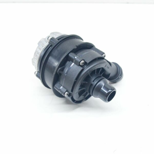 A0005002686 - NEW MERCEDES-BENZ C-CLASS W205 ADDITIONAL WATER PUMP A0005002686 OEM