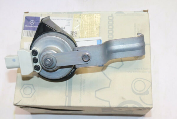 A0005403403 - NEW MERCEDES-BENZ CLA C117 LEFT SIDE HORN 420HZ A0005403403 ORIGINAL
