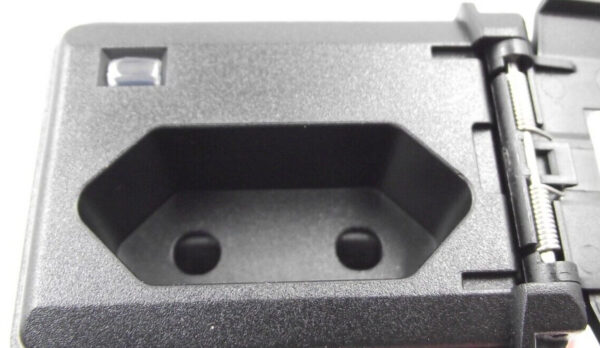 A0008201705 - NEW MERCEDES-BENZ GLE W167 SOCKET OUTLET A0008201705 GENUINE