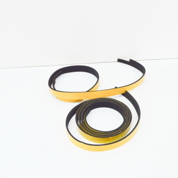 A0008352200 - NEW MB SPRINTER W906 ROOF A/C SYSTEM BOTTOM SEALING FRAME A0008352200 ORIGINAL
