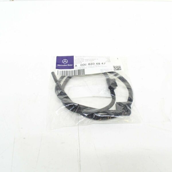 A0008604847 - MB VITO W639 Left Wiper Arm Washer Nozzle With Authentic Tube
