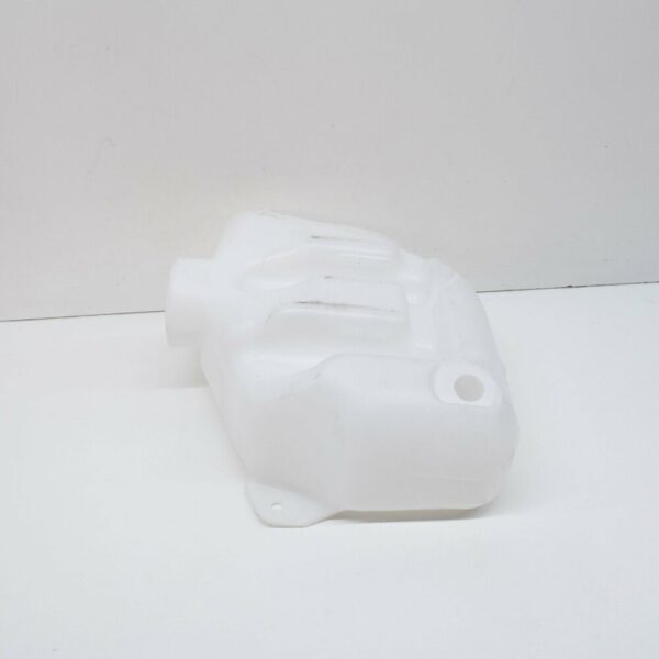 A0008694620 - NEW MB VITO W639 DISC WASHING SYSTEM TANK RHD A0008694620 ORIGINAL