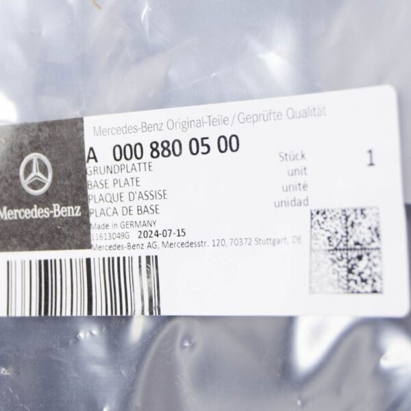 A0008800500 - Mercedes-Benz GLC X254 Front Bonnet Emblem A0008800500 Genuine Part