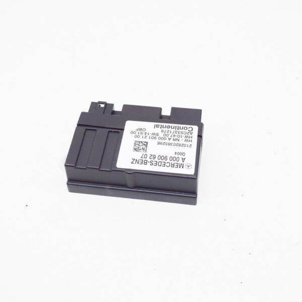 A0009006207 - NEW MERCEDES-BENZ CLA COUPE C117 FUEL PUMP CONTROL UNIT A0009006207 OEM