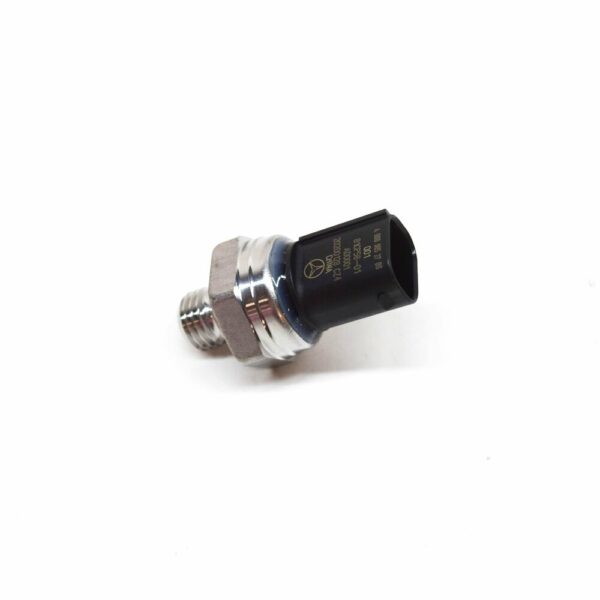 A0009052706 - NEW MERCEDES BENZ E W212 EXHAUST GAS TEMPERATURE SENSOR A0009052706 OEM