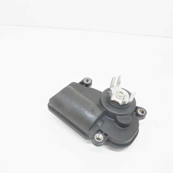 A0009061201 - NEW MERCEDES-BENZ CLA C117 EXHAUST GAS FLAP CONTROLLER A0009061201 ORIGINAL