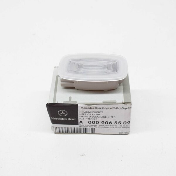 A0009065509 - NEW MERCEDES-BENZ GLA H247 INTERIOR LIGHTING ROOF A0009065509 ORIGINAL