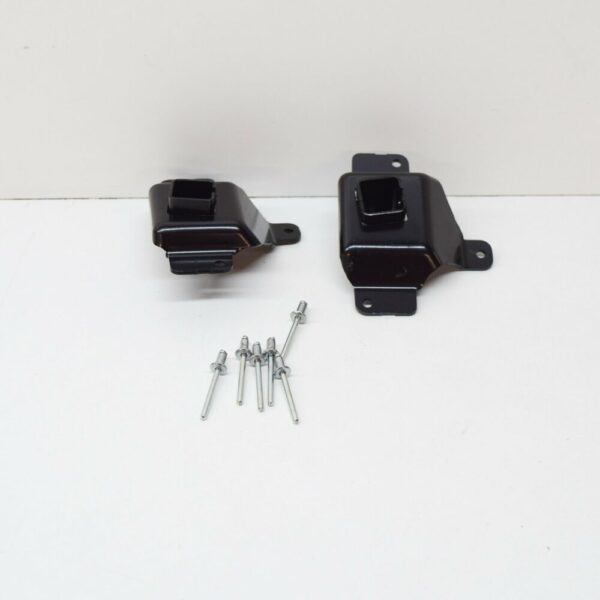 A0009730700 - NEW MB SPRINTER 906 FRONT DRIVER SEAT ARMREST FIXTURE KIT A0009730700