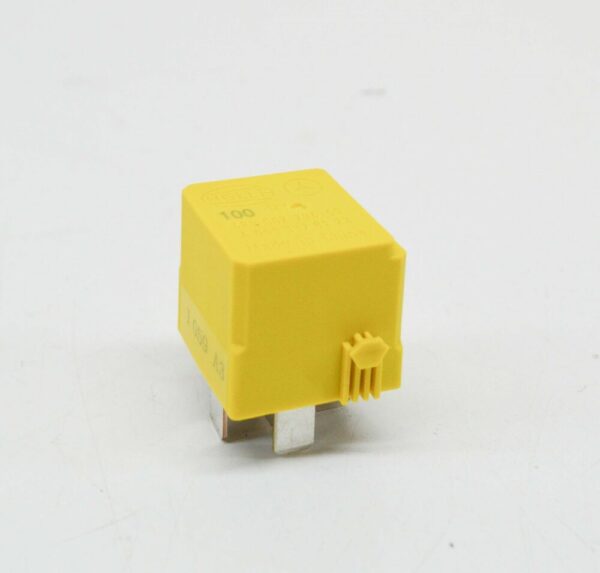 A0009828123 - NEW MB SPRINTER 906 STARTING MOTOR TERMINAL 50 RELAY A0009828123 OEM