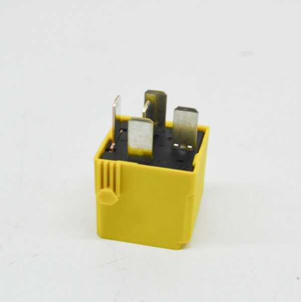 A0009828123 - NEW MB SPRINTER 906 STARTING MOTOR TERMINAL 50 RELAY A0009828123 OEM