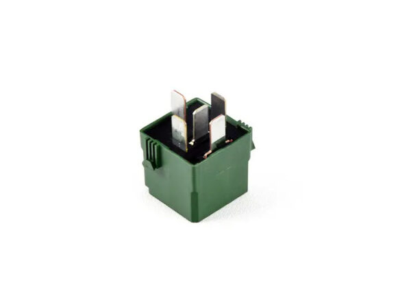 A0009828523 - Mercedes-Benz C W204 Slot M Relay A0009828523 NEW ORIGINAL