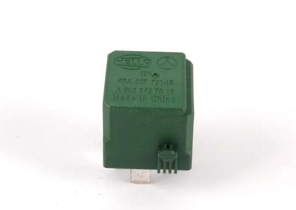 A0009828523 - Mercedes-Benz C W204 Slot M Relay A0009828523 NEW ORIGINAL