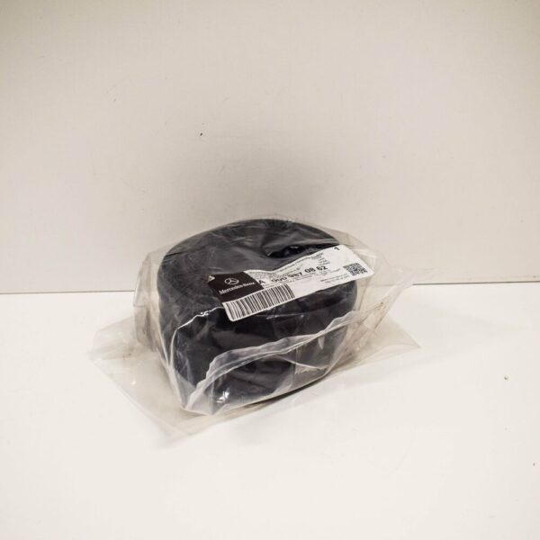 A0009870862 - NEW MERCEDES BENZ G W463 UPPER RUBBER WINDSCREEN SEAL A0009870862 ORIGINAL
