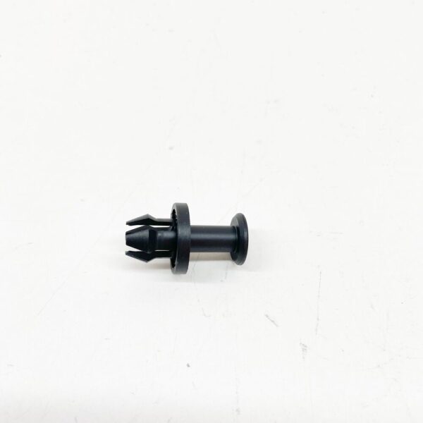 A0009919540 - MERCEDES-BENZ C-CLASS W205 Air Inlet Duct Rivet A0009919540 NEW GENUINE