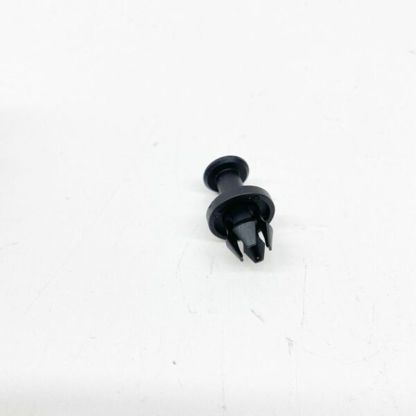 A0009919540 - MERCEDES-BENZ C-CLASS W205 Air Inlet Duct Rivet A0009919540 NEW GENUINE