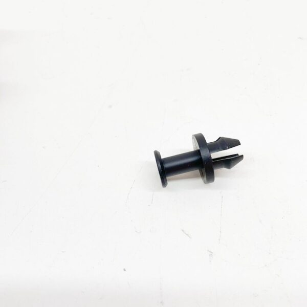 A0009919540 - MERCEDES-BENZ C-CLASS W205 Air Inlet Duct Rivet A0009919540 NEW GENUINE