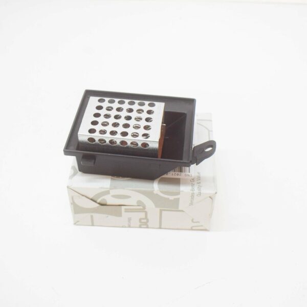 A0018358706 - NEW MERCEDES BENZ VITO W639 BLOWER REGULATOR RESISTOR A0018358706 ORIGINAL