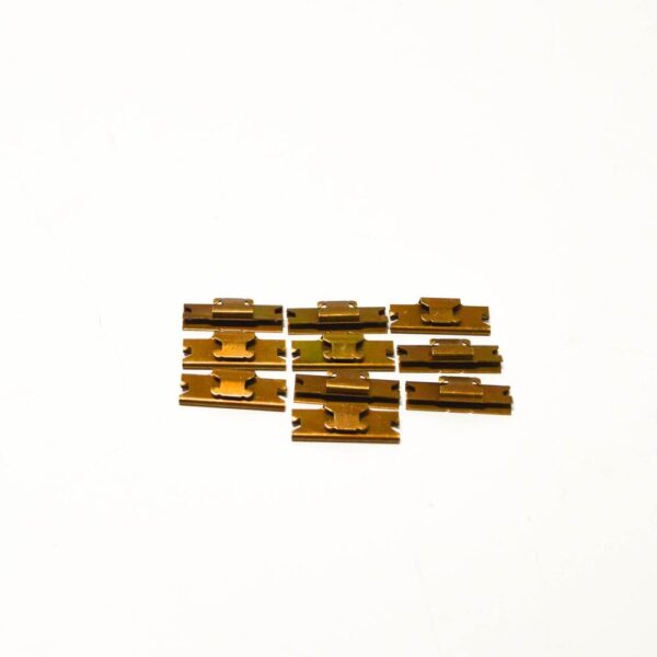 A0019882378 - MERCEDES-BENZ Saloon W123 Rear Side Window Clip A0019882378 10pcs NEW GENUINE