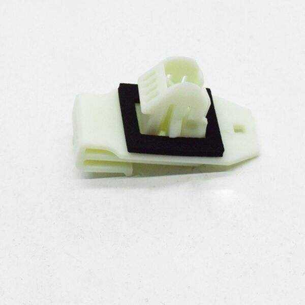 A0019912498 - NEW MERCEDES-BENZ CLA COUP� C118 FRONT TRIM CLIP A0019912498 ORIGINAL