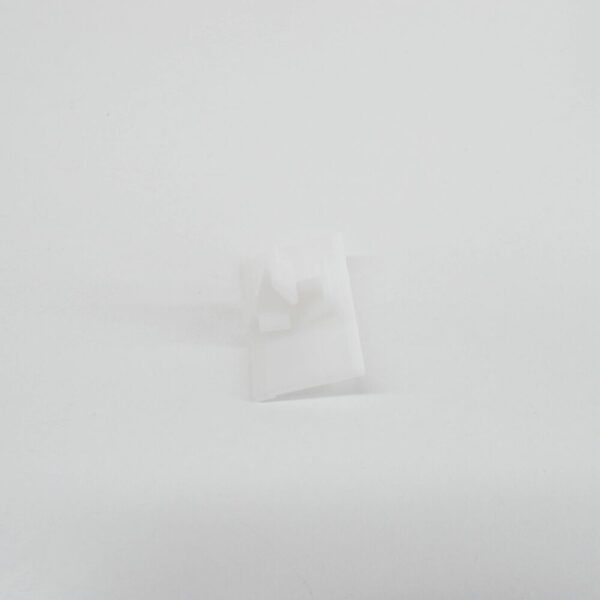 A0019913271 - NEW MERCEDES-BENZ C COUPE C204 FRONT DOOR SILL MOUNTING CLIP A0019913271