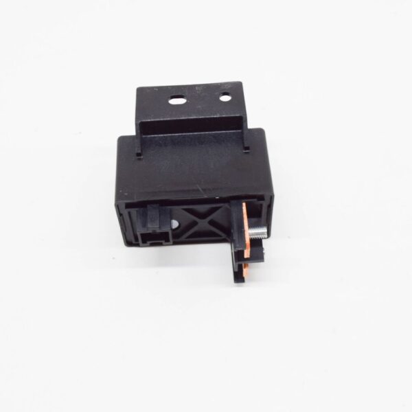 A0025424019 - MERCEDES BENZ SPRINTER 906 Cut Off Relay A0025424019 NEW GENUINE