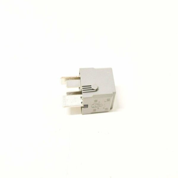 A0025428719 - Genuine Mercedes-Benz W164 N Relay A0025428719