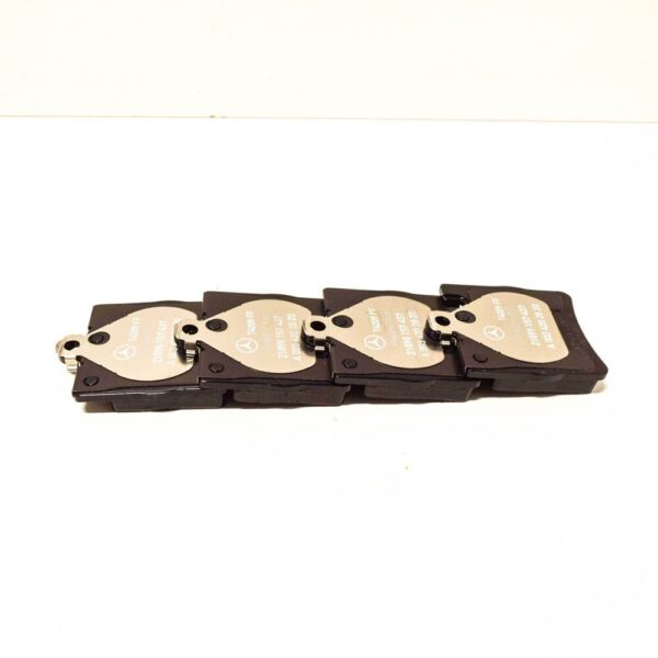 A003420282041 - NEW MERCEDES-BENZ SLK R171 REAR WHEEL BRAKE PAD SET A003420282041 ORIGINAL
