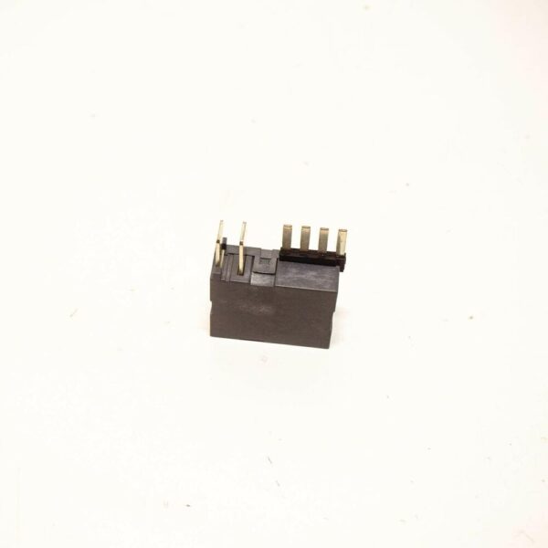 A0035422819 - Mercedes-Benz GLA X156 Battery Relay A0035422819 NEW JANUARY