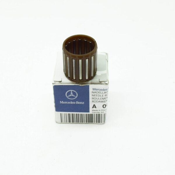 A0039817818 - NEW MERCEDES-BENZ A W177 DRIVE SHAFT NEEDLE BEARING A0039817818 ORIGINAL