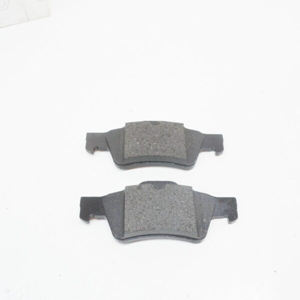 A0074206720 - Mercedes Benz E W212 rear brake lining set A0004208204 new