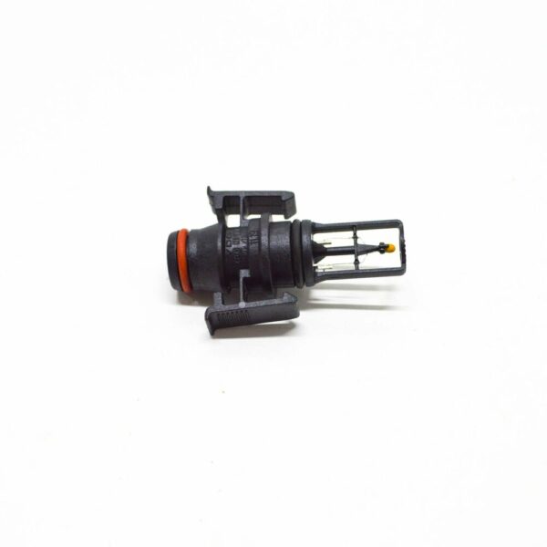 A0105425717 - MERCEDES-BENZ SPRINTER 903 INTAKE AIR TEMPERATURE SENSOR A0105425717