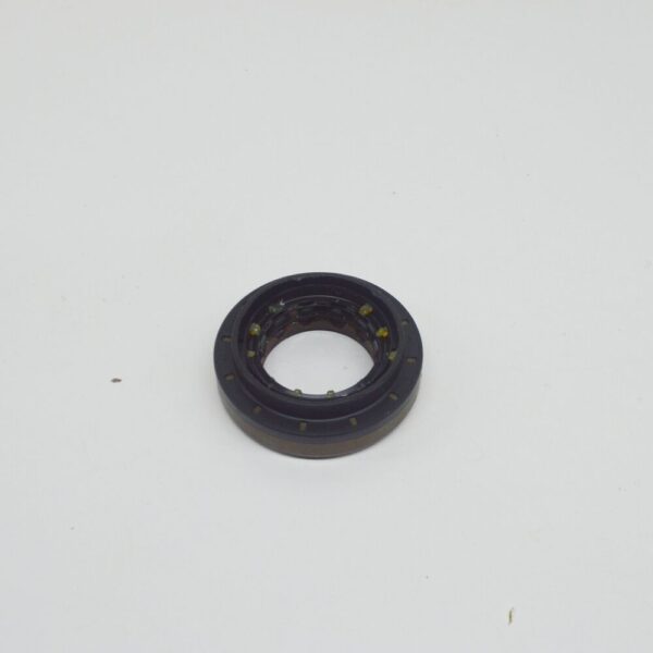 A0179975547 - Mercedes Benz Viano W639 Differential Shaft Sealing Ring A0179975547 NEW ORIGINAL