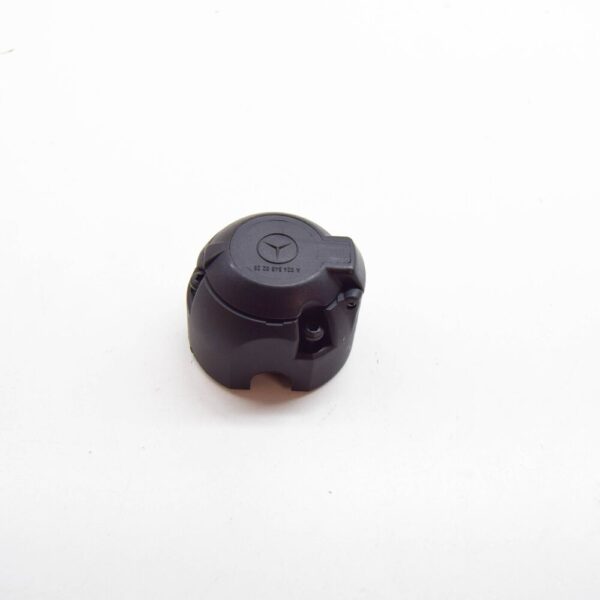 A0245450226 - MERCEDES-BENZ C W204 TRAILER COUPLING CONTACT SOCKET A0245450226 NEW GENUINE