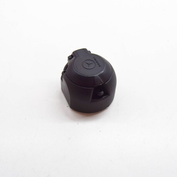 A0245450226 - MERCEDES-BENZ C W204 TRAILER COUPLING CONTACT SOCKET A0245450226 NEW GENUINE