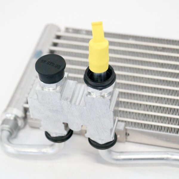 A0995000400 - NEW MERCEDES-BENZ SL R231 OIL COOLING RADIATOR A0995000400 4.7 PETROL ORIGINAL