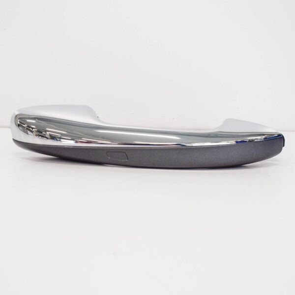 A09976056017992 - NEW MB C-CLASS W205 FRONT RIGHT EXTERIOR DOOR HANDLE A09976056017992 OEM
