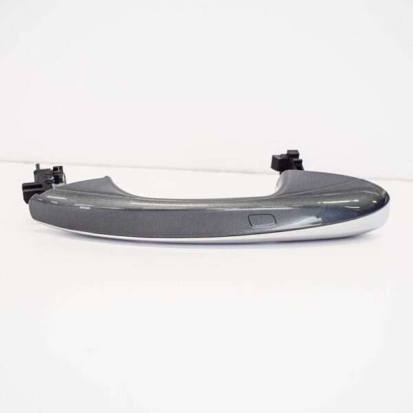 A09976056017992 - NEW MB C-CLASS W205 FRONT RIGHT EXTERIOR DOOR HANDLE A09976056017992 OEM
