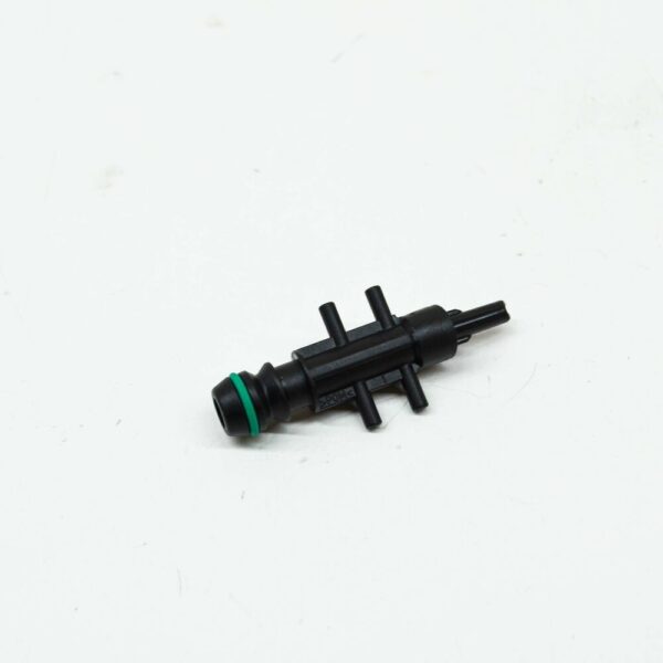 A0998690001 - NEW MB S W222 NIGHT VISION CAMERA CLEANING NOZZLE A0998690001 ORIGINAL